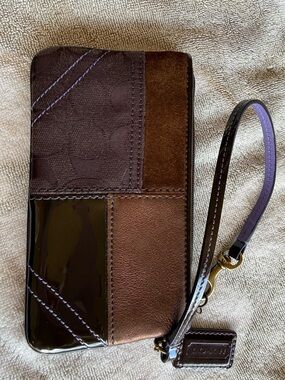 Coach Patchwork Brown Signature Wristlet